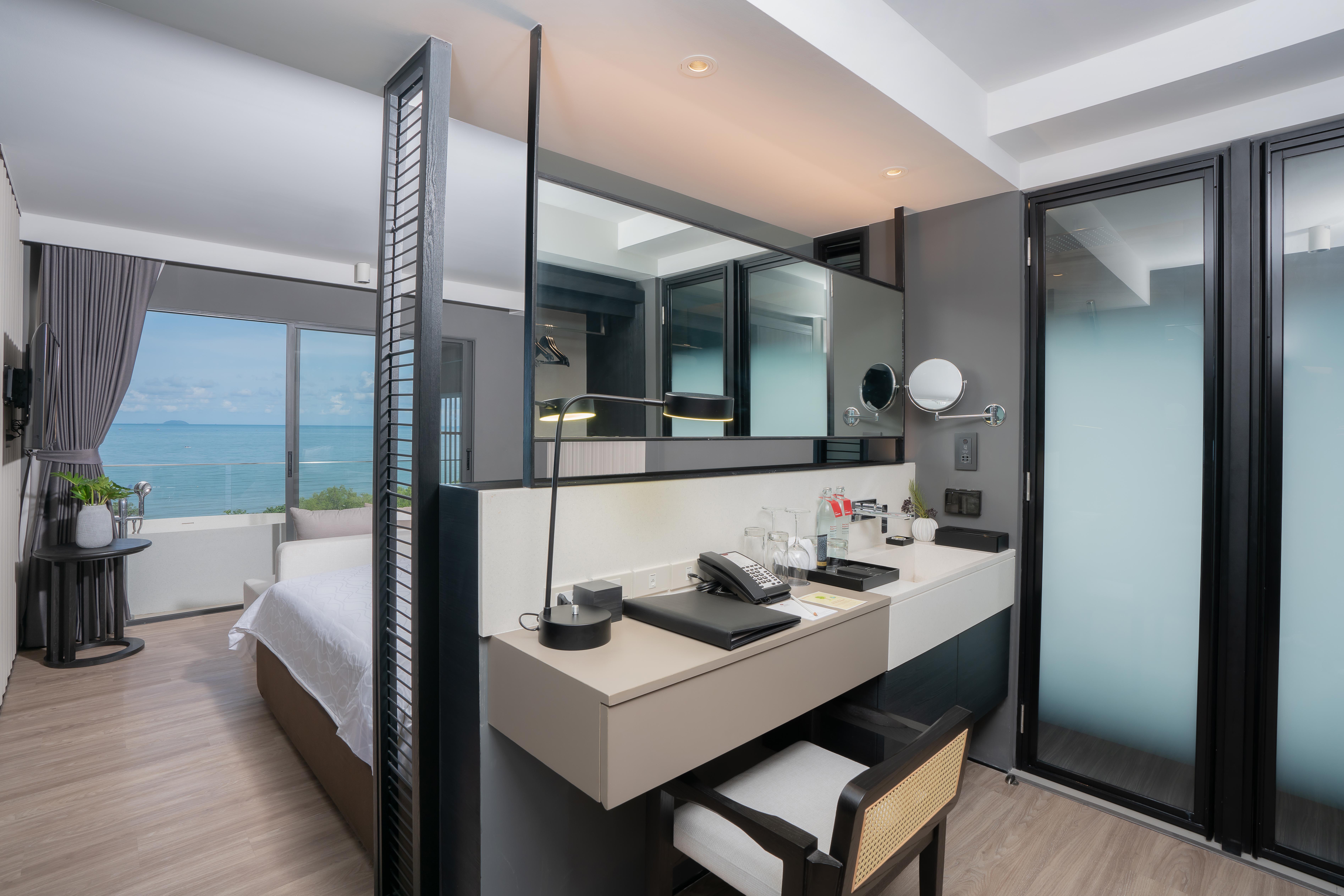Bayphere Hotel Pattaya Jc 纳仲天 外观 照片 Deluxe Ocean View Room